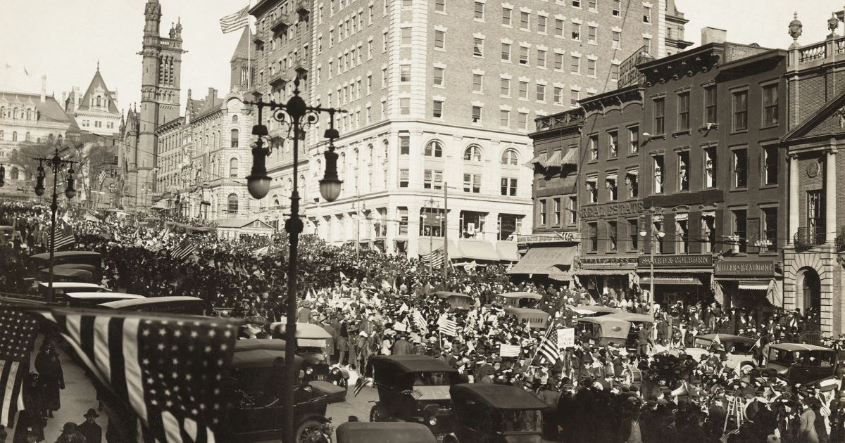 Flag Day Parade, State Street